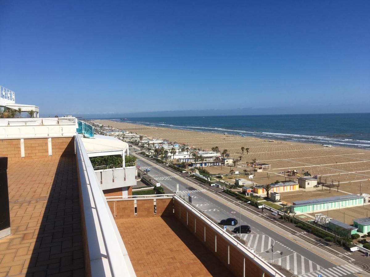 Appartamento Fronte Mare Rimini Extérieur photo