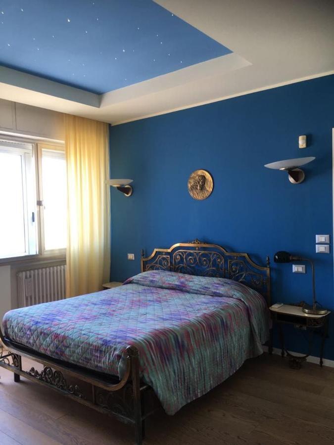 Appartamento Fronte Mare Rimini Extérieur photo